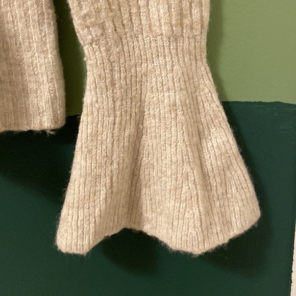 MADEWELL - Sweater with Bell Sleeves - Picture 2 of 5